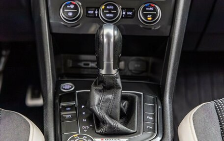 Volkswagen Tiguan II, 2019 год, 2 398 000 рублей, 24 фотография