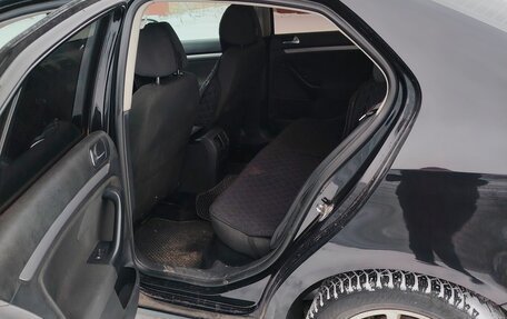 Volkswagen Jetta VI, 2010 год, 550 000 рублей, 3 фотография