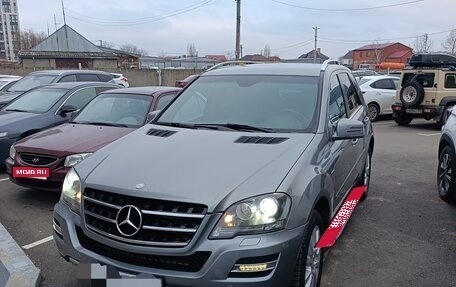 Mercedes-Benz M-Класс, 2011 год, 2 350 000 рублей, 1 фотография