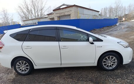 Toyota Prius Alpha I (ZVW40/41), 2018 год, 1 490 000 рублей, 7 фотография