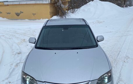 Mazda 3, 2006 год, 385 000 рублей, 2 фотография