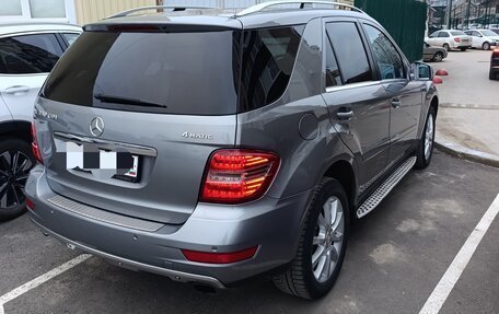 Mercedes-Benz M-Класс, 2011 год, 2 350 000 рублей, 4 фотография