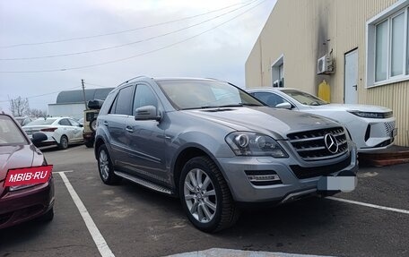 Mercedes-Benz M-Класс, 2011 год, 2 350 000 рублей, 3 фотография