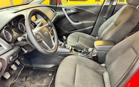 Opel Astra J, 2013 год, 589 000 рублей, 11 фотография
