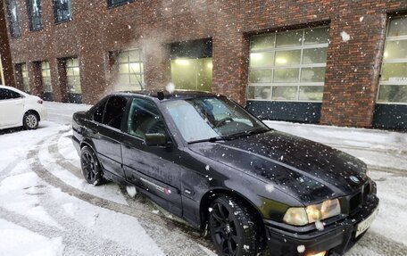 BMW 3 серия, 1997 год, 300 000 рублей, 3 фотография