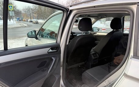 Volkswagen Tiguan II, 2019 год, 2 325 000 рублей, 4 фотография