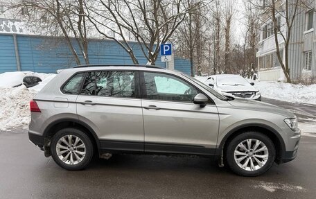 Volkswagen Tiguan II, 2019 год, 2 325 000 рублей, 16 фотография