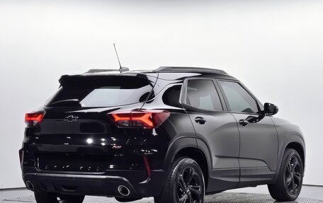 Chevrolet TrailBlazer, 2022 год, 2 400 000 рублей, 2 фотография