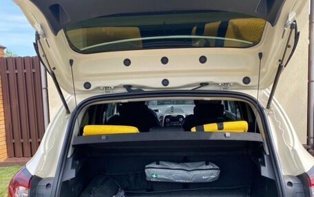 Renault Captur I, 2018 год, 1 300 000 рублей, 2 фотография