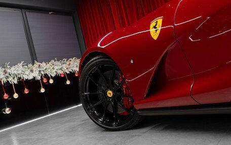 Ferrari 812, 2020 год, 29 167 000 рублей, 10 фотография