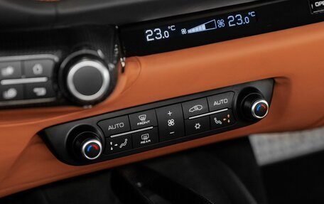 Ferrari 812, 2020 год, 29 167 000 рублей, 24 фотография