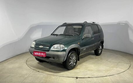 Chevrolet Niva I рестайлинг, 2004 год, 200 000 рублей, 1 фотография