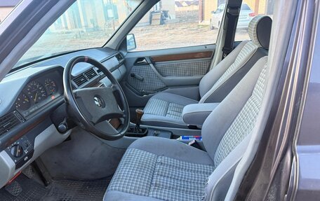 Mercedes-Benz E-Класс, 1993 год, 255 000 рублей, 16 фотография