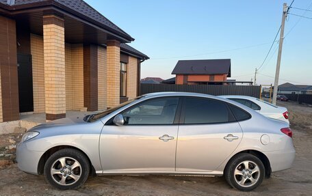Hyundai Elantra IV, 2010 год, 870 000 рублей, 2 фотография