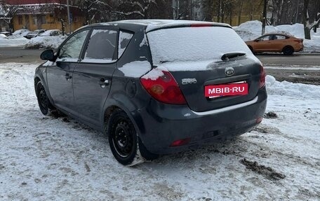 KIA cee'd I рестайлинг, 2009 год, 450 000 рублей, 4 фотография