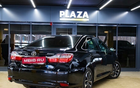 Toyota Camry, 2016 год, 1 899 000 рублей, 4 фотография