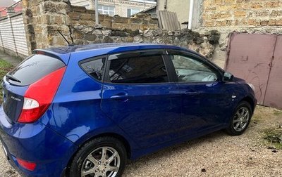 Hyundai Solaris II рестайлинг, 2012 год, 1 000 000 рублей, 1 фотография
