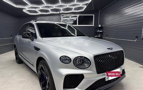 Bentley Bentayga I, 2025 год, 49 500 000 рублей, 2 фотография