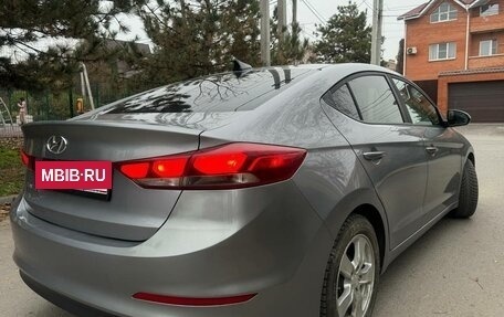 Hyundai Elantra VI рестайлинг, 2016 год, 1 320 000 рублей, 5 фотография