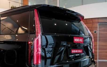 Cadillac Escalade V, 2025 год, 18 490 000 рублей, 10 фотография