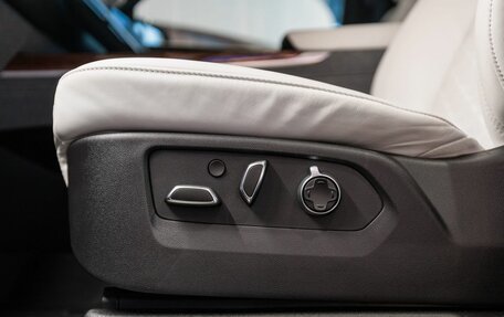 Cadillac Escalade V, 2025 год, 18 490 000 рублей, 21 фотография