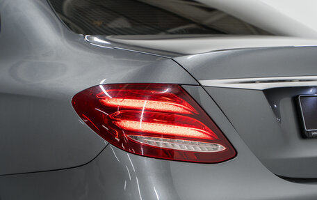Mercedes-Benz E-Класс, 2019 год, 3 490 000 рублей, 9 фотография