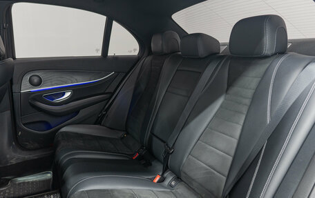 Mercedes-Benz E-Класс, 2019 год, 3 490 000 рублей, 21 фотография