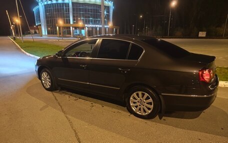 Volkswagen Passat B6, 2007 год, 650 000 рублей, 4 фотография