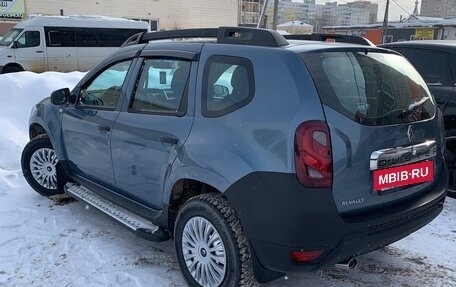 Renault Duster I рестайлинг, 2016 год, 830 000 рублей, 2 фотография