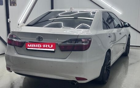 Toyota Camry, 2016 год, 1 670 000 рублей, 10 фотография