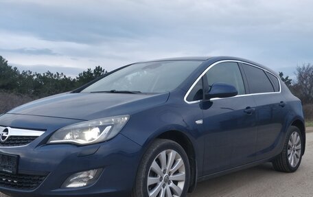 Opel Astra J, 2010 год, 830 000 рублей, 4 фотография