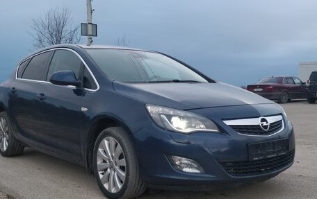 Opel Astra J, 2010 год, 830 000 рублей, 7 фотография