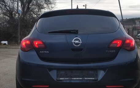 Opel Astra J, 2010 год, 830 000 рублей, 17 фотография