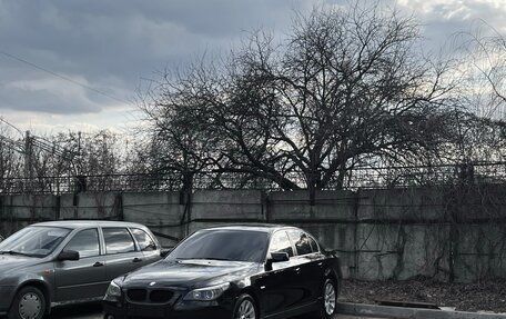 BMW 5 серия, 2003 год, 900 000 рублей, 9 фотография