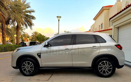 Mitsubishi ASX I рестайлинг, 2025 год, 2 250 000 рублей, 6 фотография