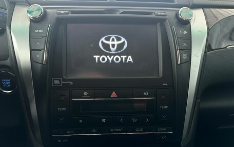 Toyota Camry, 2016 год, 2 220 000 рублей, 15 фотография