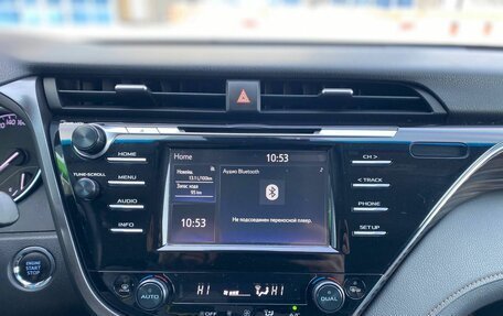 Toyota Camry, 2018 год, 2 499 000 рублей, 14 фотография