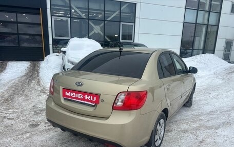 KIA Rio II, 2011 год, 650 000 рублей, 5 фотография