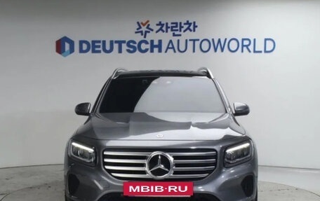 Mercedes-Benz GLB, 2024 год, 4 150 000 рублей, 3 фотография