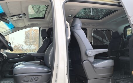 Hyundai Staria, 2021 год, 5 250 000 рублей, 8 фотография