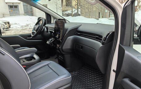 Hyundai Staria, 2021 год, 5 250 000 рублей, 16 фотография