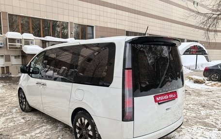 Hyundai Staria, 2021 год, 5 250 000 рублей, 6 фотография