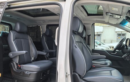 Hyundai Staria, 2021 год, 5 250 000 рублей, 18 фотография