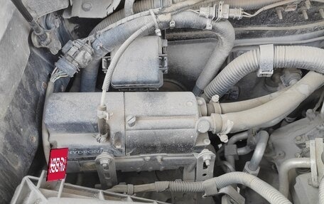 Toyota Land Cruiser Prado 150 рестайлинг 2, 2013 год, 3 900 000 рублей, 23 фотография