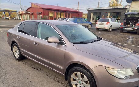 Skoda Superb III рестайлинг, 2012 год, 1 050 000 рублей, 3 фотография