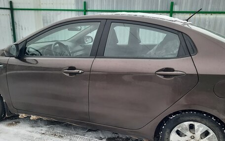 KIA Rio III рестайлинг, 2015 год, 930 000 рублей, 5 фотография