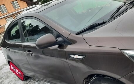 KIA Rio III рестайлинг, 2015 год, 930 000 рублей, 3 фотография