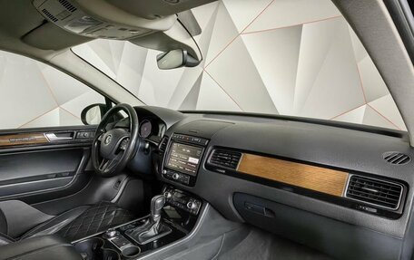 Volkswagen Touareg III, 2018 год, 2 698 000 рублей, 13 фотография