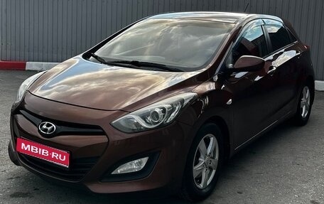 Hyundai i30 II рестайлинг, 2013 год, 930 000 рублей, 1 фотография