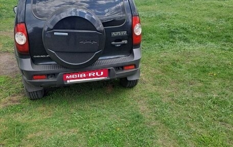 Chevrolet Niva I рестайлинг, 2011 год, 510 000 рублей, 2 фотография